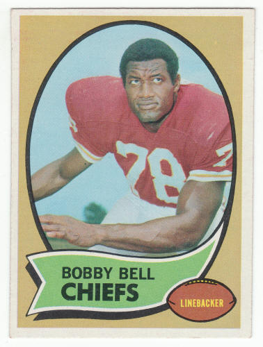 1970 Topps #154 Bobby Bell Football Card front