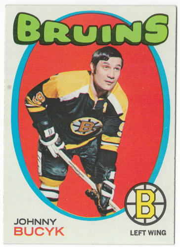 1971-72 Topps Hockey #35 Johnny Bucyk front