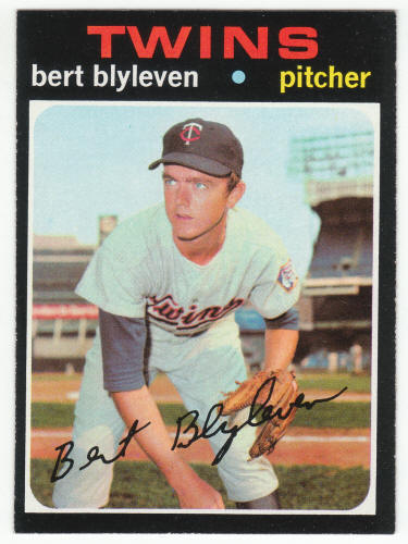 1971 Topps #26 Bert Blyleven rookie card front