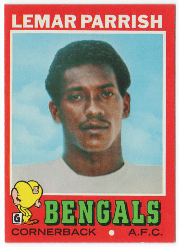 1971 Topps #233 Lemar Parrish Rookie Card front