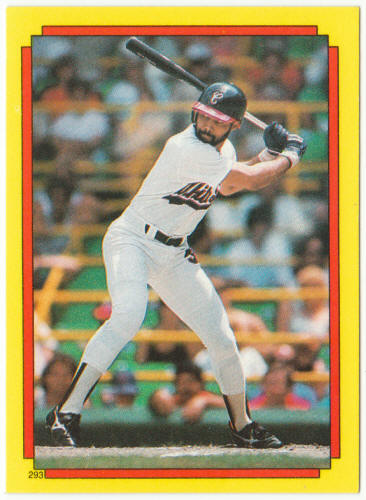 1988 Topps Superstar Sticker Baseball #293 Harold Baines