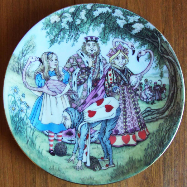 Alice In Wonderland Collectors Plate 6 front