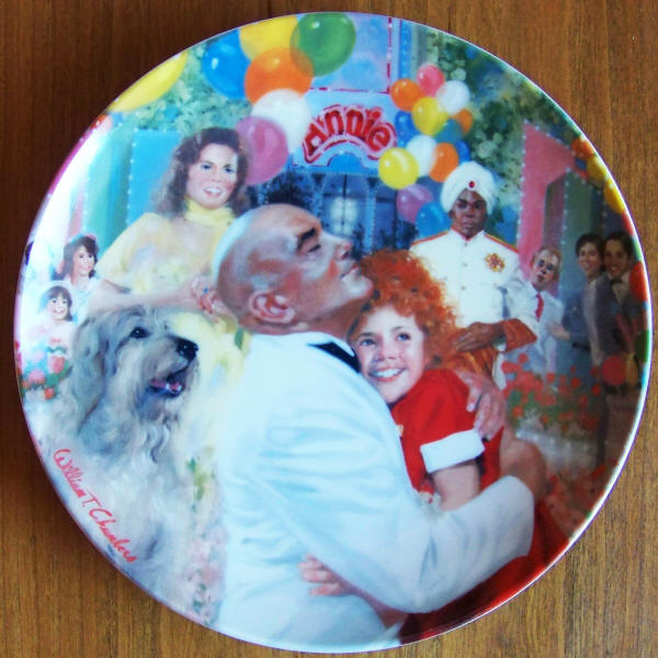 Daddy Warbucks Finale Annie Collectors Plate 8 front