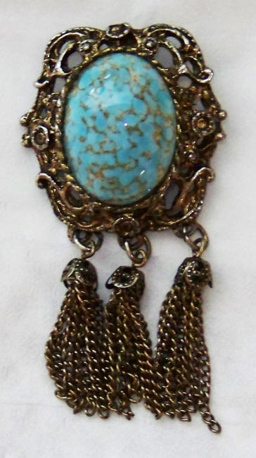 Vintage Costume Jewelry Brooch