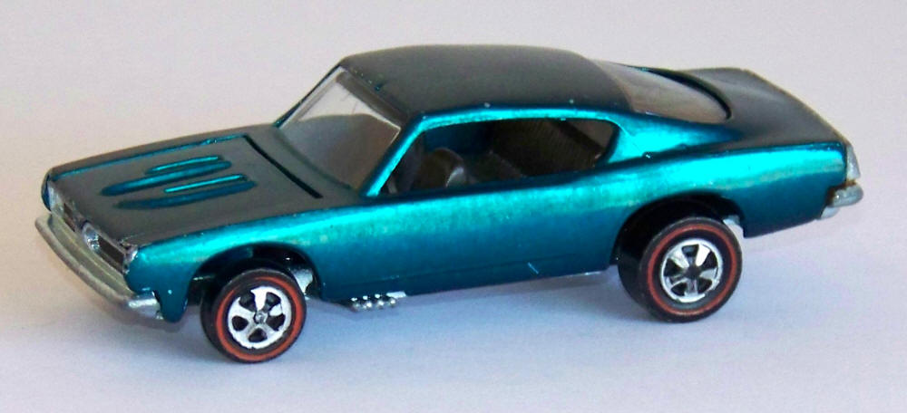 Mattel Hot Wheels Custom Barracuda 1968