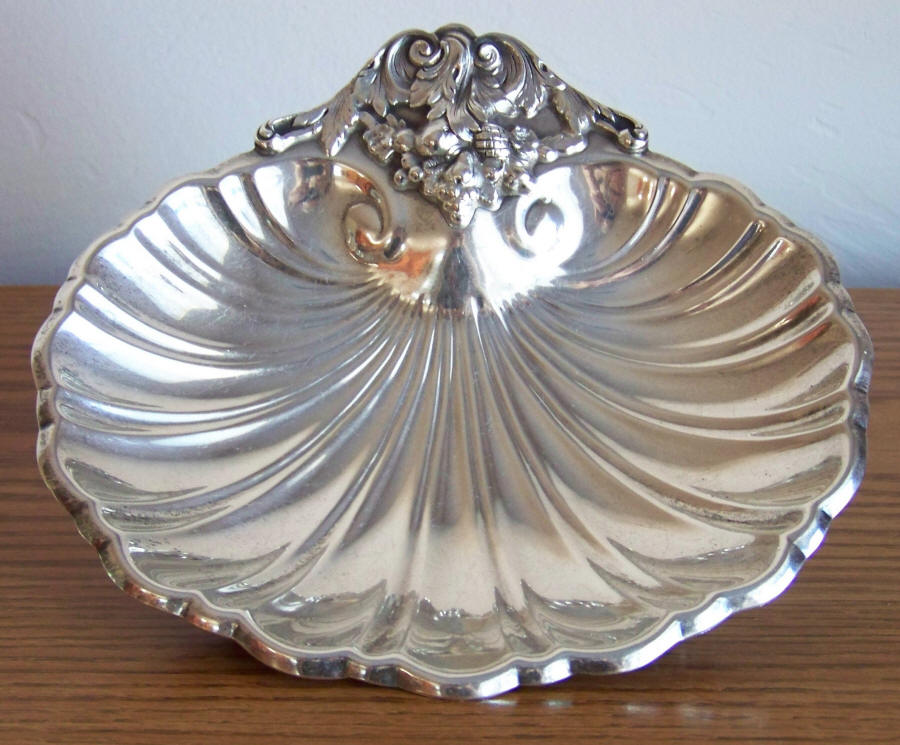 Reed and Barton 1948 Sterling Silver Footed Shell front
