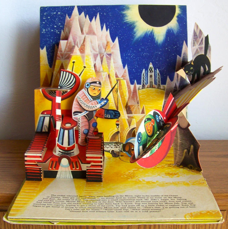 Tip And Top And The Moon Rocket fourth pop-up