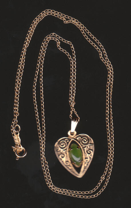 Tru-Kay 12K Gold Filled Jade Pendant Necklace front