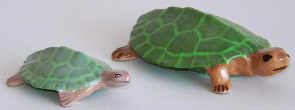 Late 1970s Pair of Ceramic Turtles