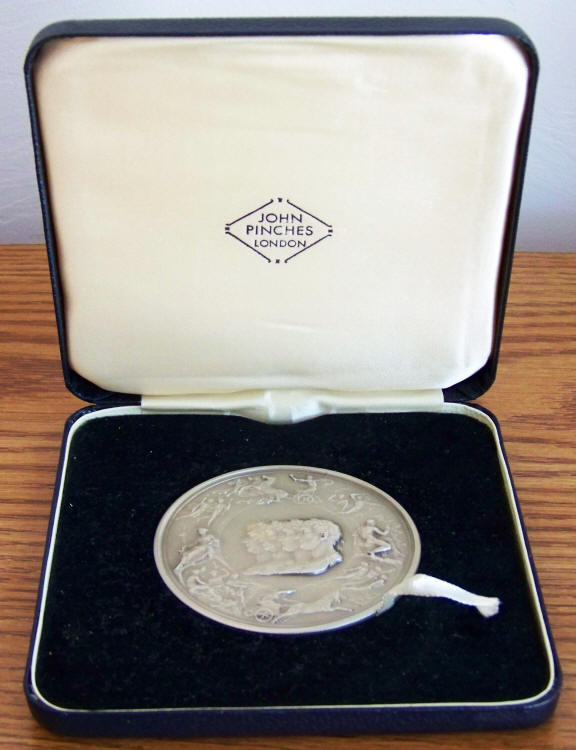 1967 England Waterloo Pistrucci Medal boxed